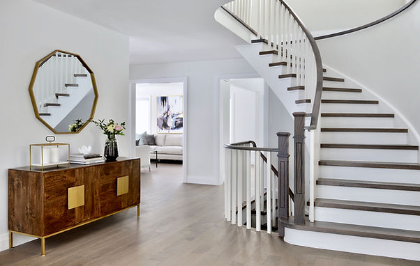 Open Concept Wide Entry
