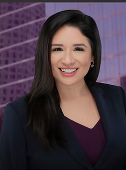 LinkedIn professional headshot for female entrepreneur