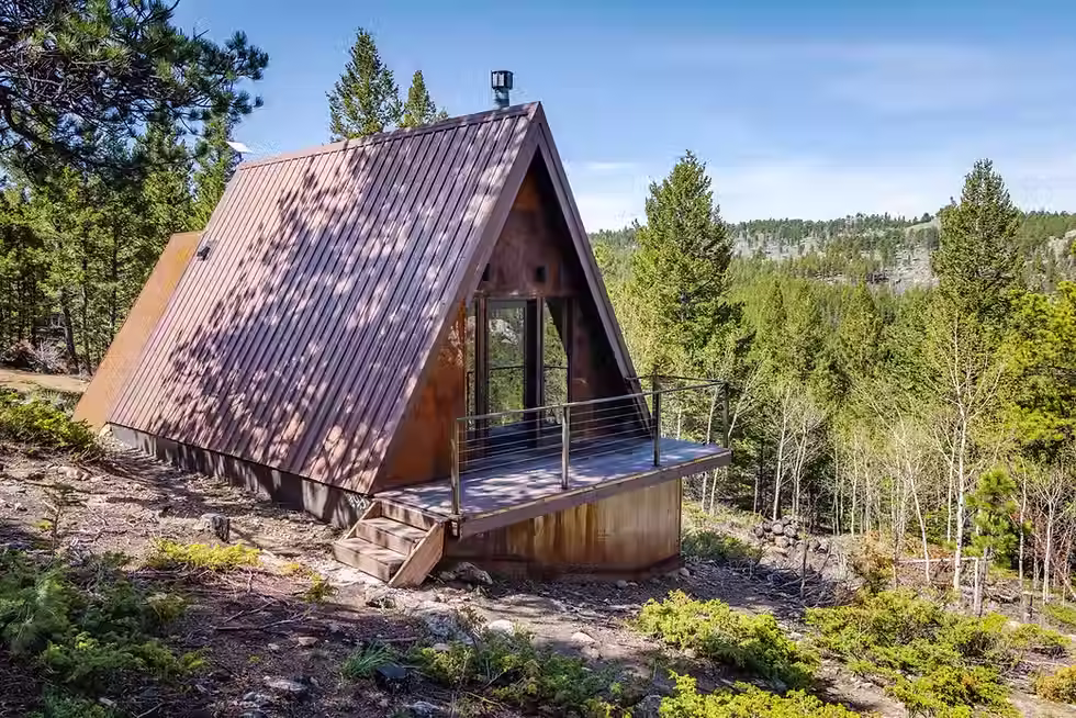 6677863f6267190d3c94f412_Aframe_ext_3 Large.avif