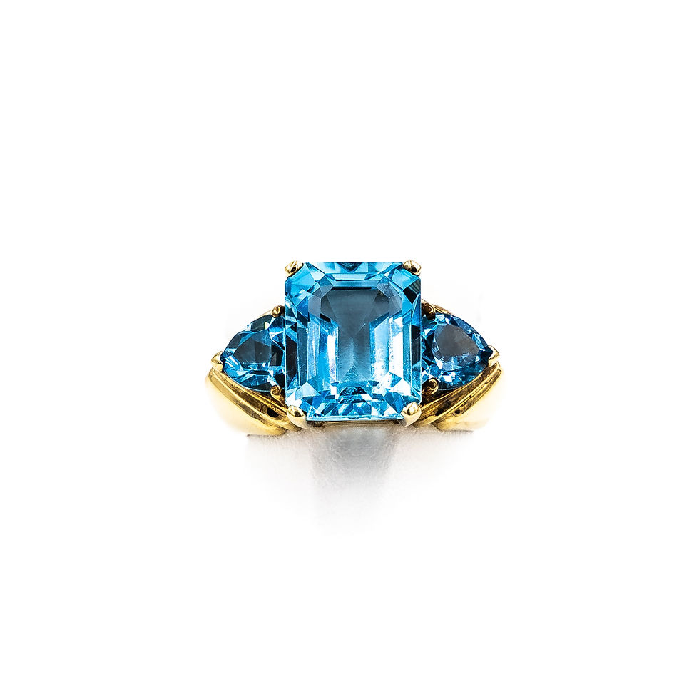 Thumbnail: Yellow Gold Emerald Shape Blue Topaz One Trillion Ring