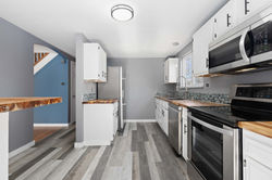 6203-W-95th-Ave-9