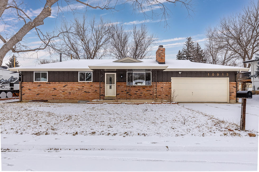 10913-W-67th-Pl-2