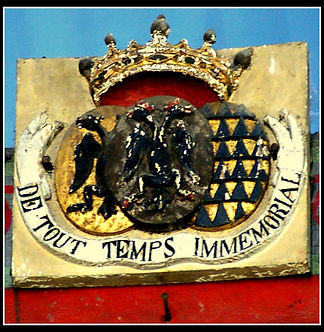 Plouguin Patrimoine Histoire Eglise blason
