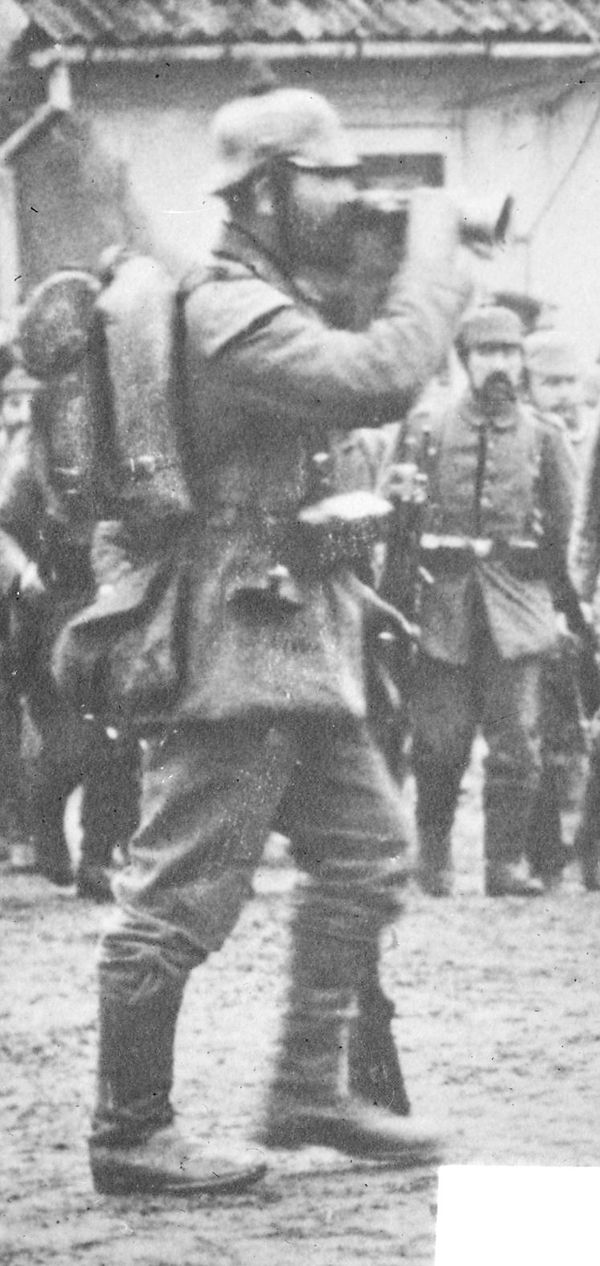 trenches german soldier world war 1 1914 1918