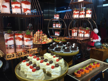 Desember Ceria di Manhattan Hotel Jakarta