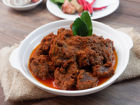 Rendang Sapi Dengan Kentang Goreng