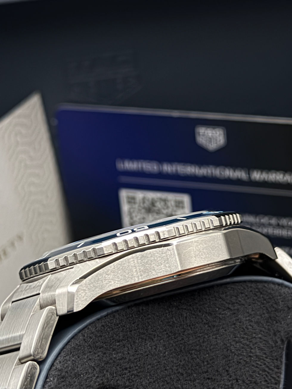 Thumbnail: Tag Heuer Aquaracer with blue wave dial WBP5111