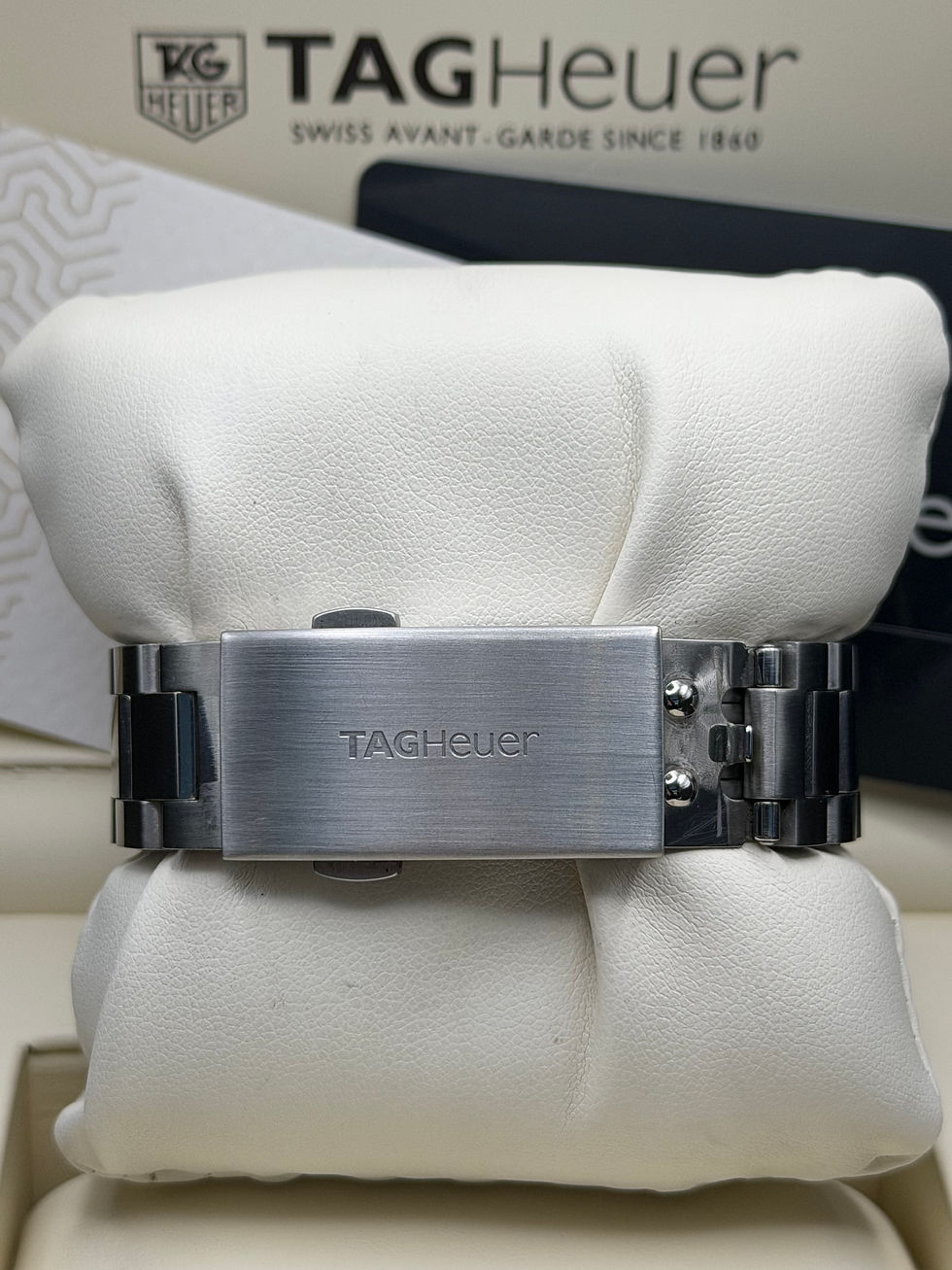 Thumbnail: Ladies Tag Heuer Aquaracer with blue MOP dial 