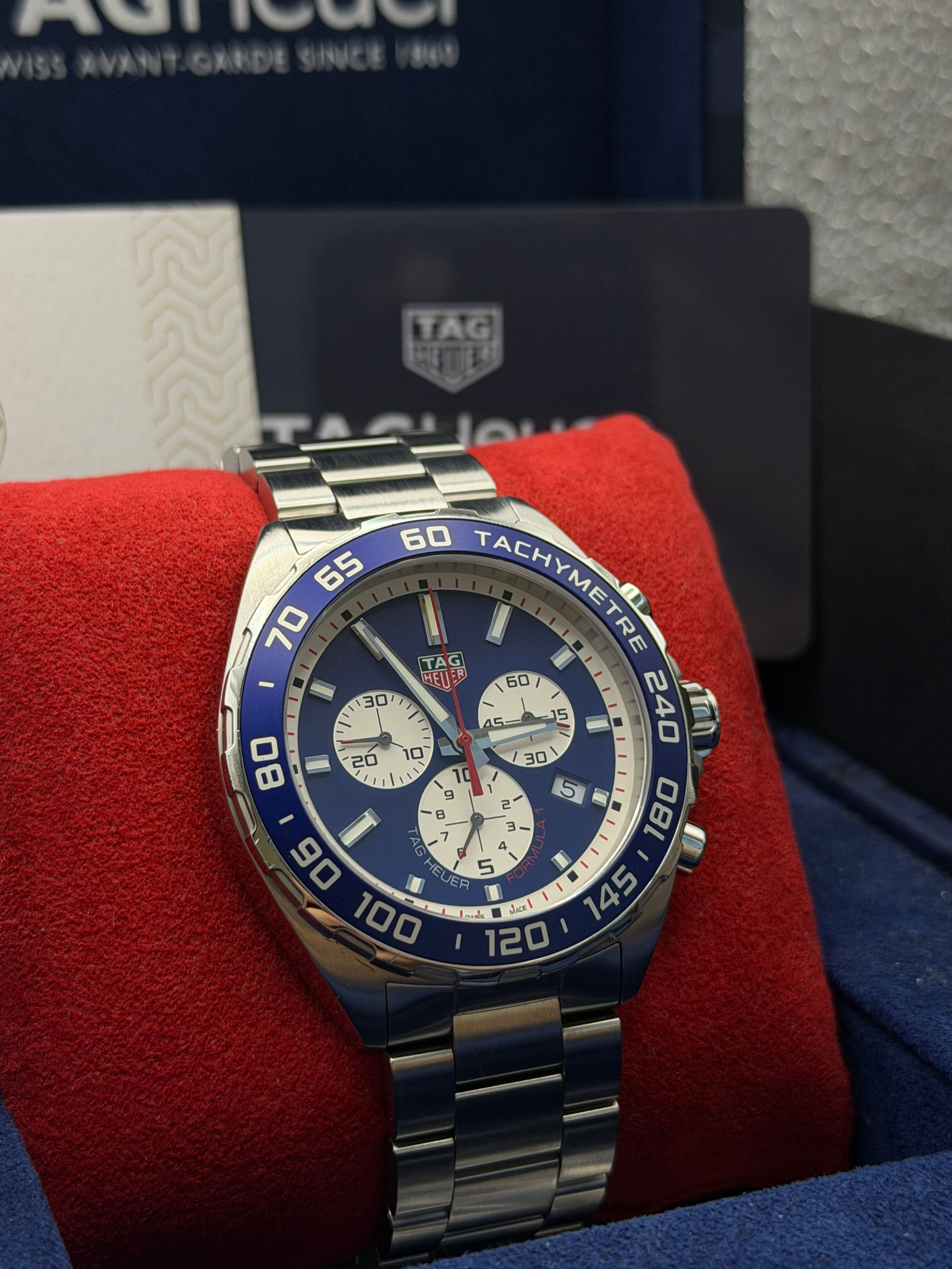 Tag Heuer F1 Chronograph blue redbull edition