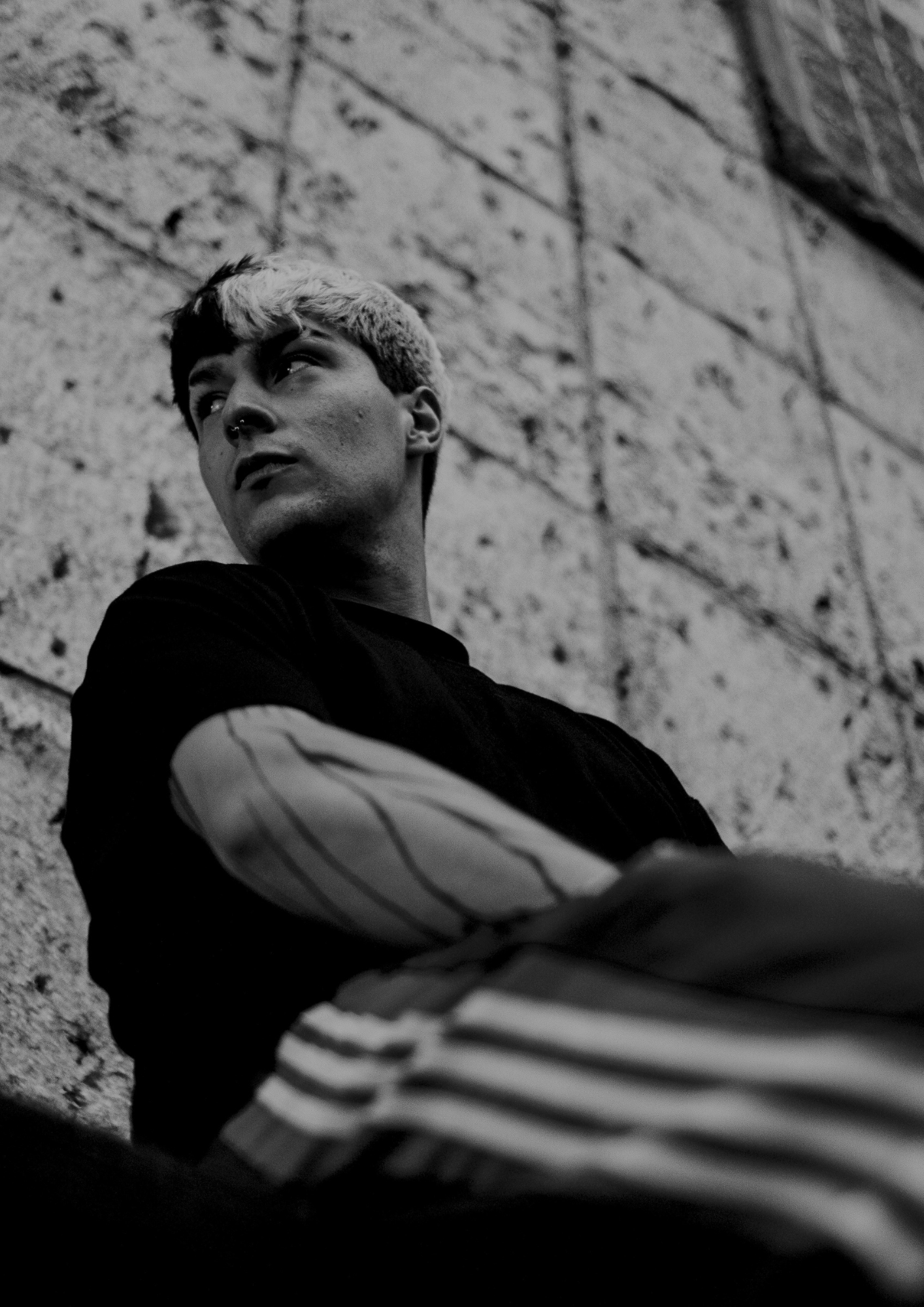 Her sound stands out for being an energetic and eclectic fusion of different subgenres. In
