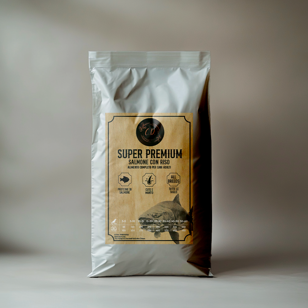 SALMONE con riso e olio di pesce