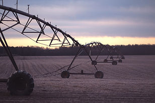irrigation-1210072_1920.jpg