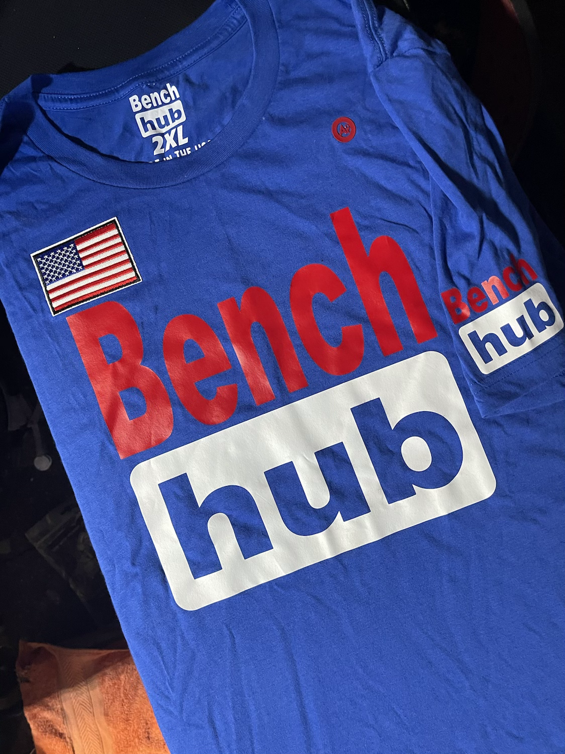 Bench Hub BLUE (USA) PREMIUM TEE