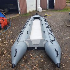 gray Boat Rental.jpg