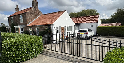 REDUCED: STUNNING PERIOD FARMHOUSE WITH HIGH END FINISH AND 5* KENNELS