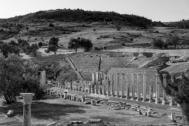 Asklepion tiyatrosu. Fotoğraf: Yücel Tunca