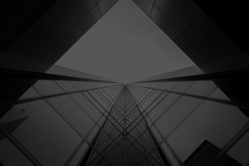 Glass building_edited_edited.jpg