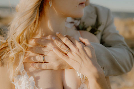 Ich begleitet euch bei After Wedding Shooting abends an der Ostsee. Bucht hier euer After Wedding Shooting in Ahlbeck, Zinnowitz oder Koserow.