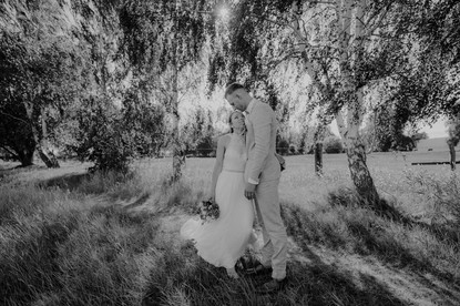 Sommer-Hochzeit in Wolgast : Fotograf begleitet Brautpaar bei ihrer Hochzeit in Wolgast. 