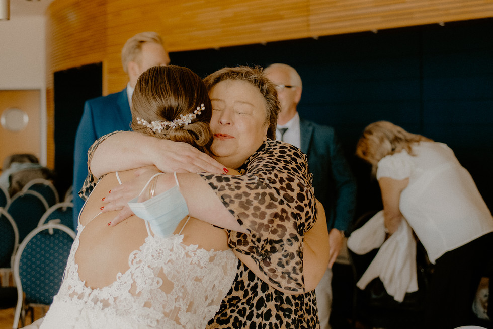 Hochzeitsfotograf Kurhaus Zingst - Heiraten auf Fischland Darß - Hochzeitsfotografie Ahrenshoop - Hochzeit zu Zweit Markgrafenheide - Fotograf Trauung Dierhagen - Standesamt Graal Müritz - Hochzeitsreportage