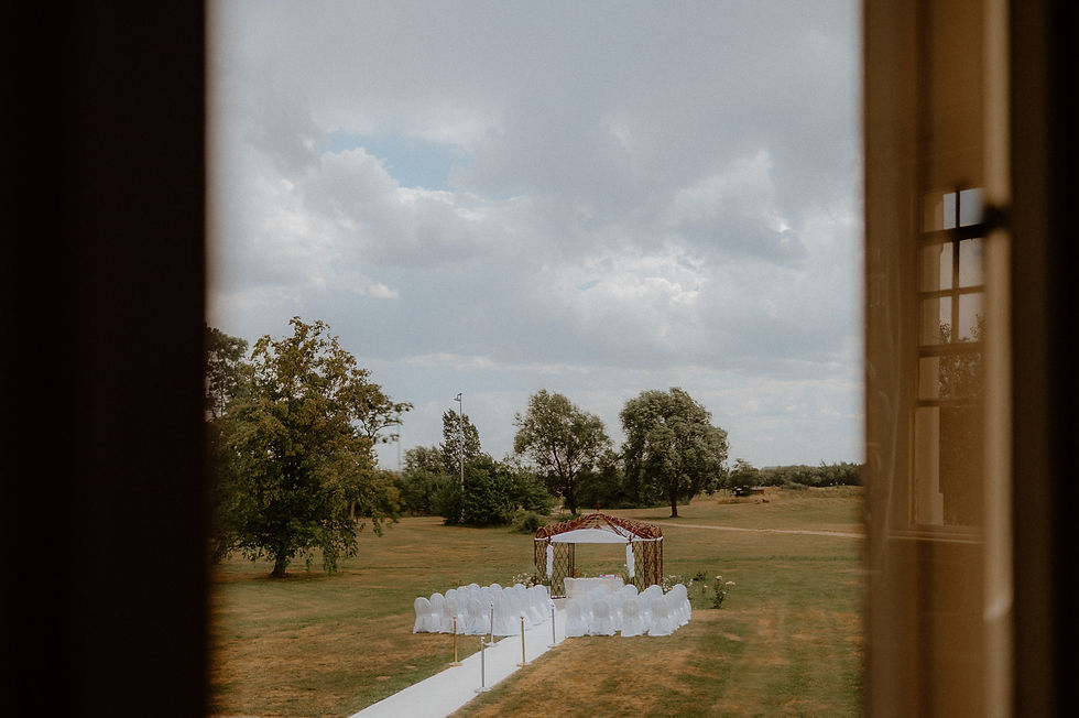 Hochzeitsfotograf Wismar. Location zum Heiraten in der Natur. Freie Trauung beim Landhaus Basthorst.