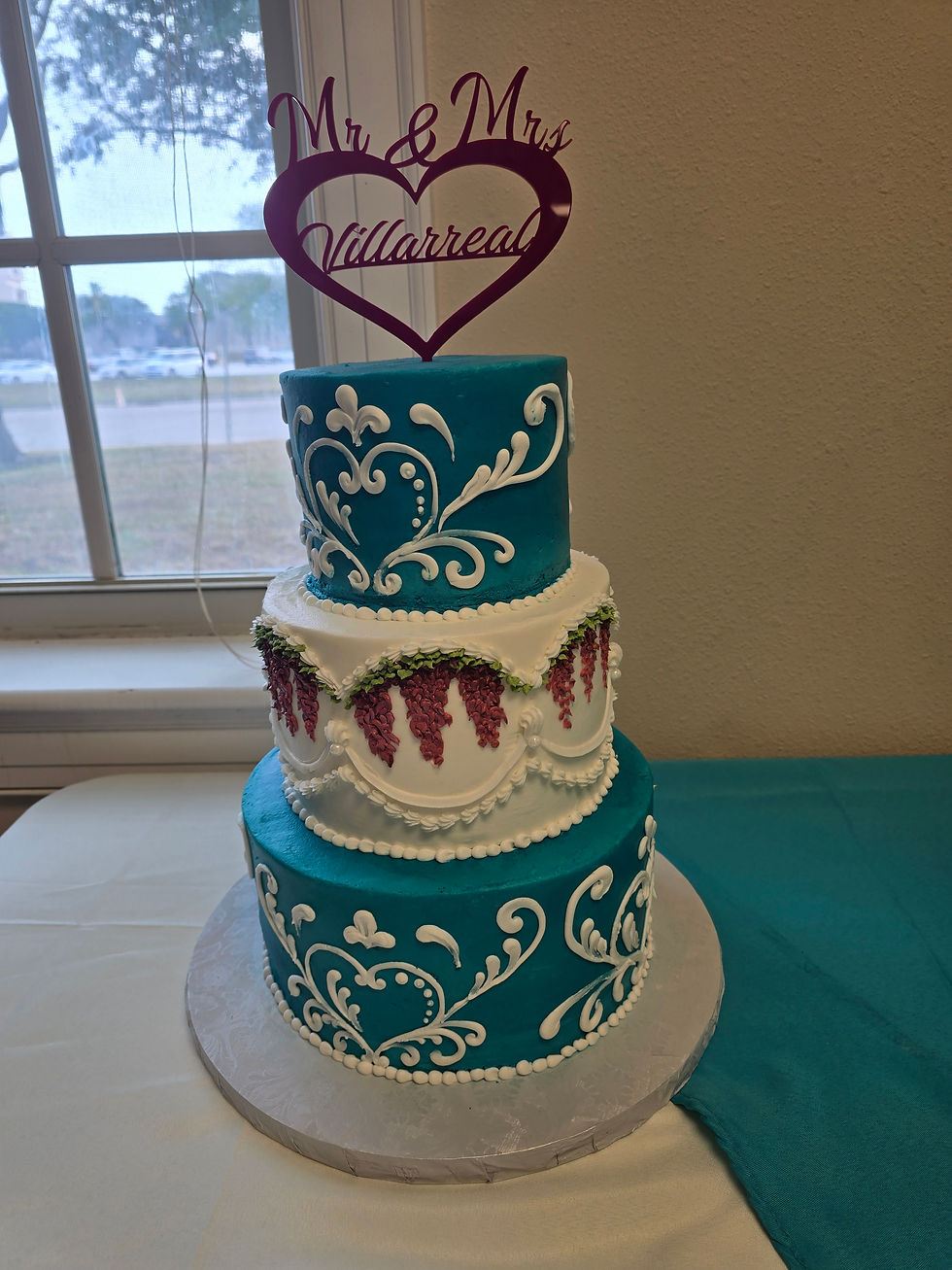Thumbnail: Acrylic Cake Topper