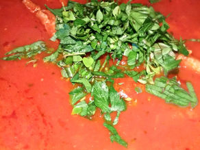 Mamma Mia! Tomato-tomatoe! Authentic Italian Sauce.