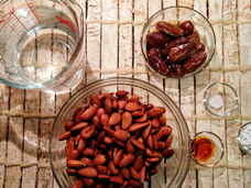 Creamy rich, no fillers all natural almond milk