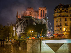 notre-dame-02.jpg