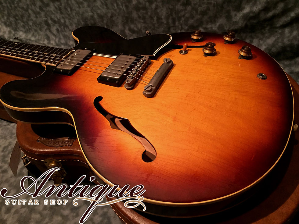 サムネイル： Gibson ES-335TD 1959-60年製 Sunburst EX++ Condition w/Dot Marker & Long Guard
