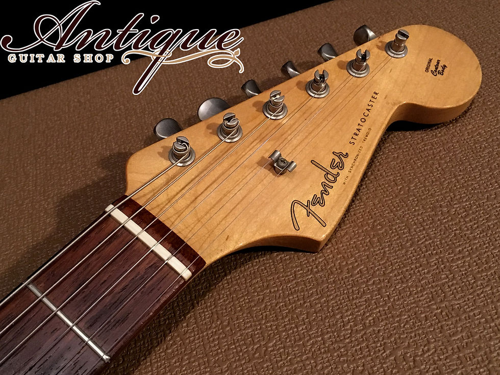 サムネイル： Fender Custom Shop TBC 1960 Stratocaster ‘99年製 Daphne Blue Closet Classic 3.4kg