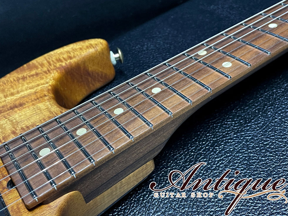 サムネイル： Suhr Reb Beach Model Koa 2009年製 Natural / Pau Ferro Neck & FB w/ SSH EMG