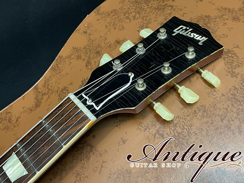 サムネイル： Gibson Custom Shop 1959 Les Paul Standard ‘14年製 Lemon Burst Murphy Aged