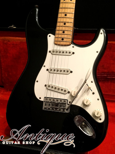Fender Stratocaster 1973-74年製 Black Maple Neck w/Staggered PU