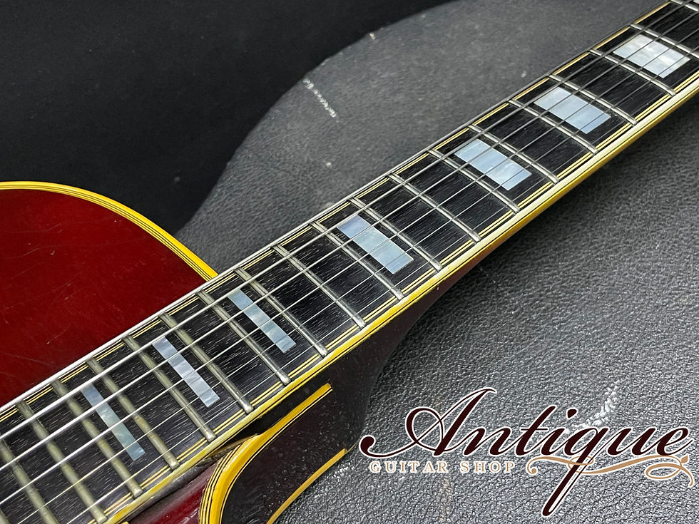 サムネイル： Gibson Byrdland 1968年製 Sunburst /Rounded Cutaway Full-Original ex/PG "Near-Mint"