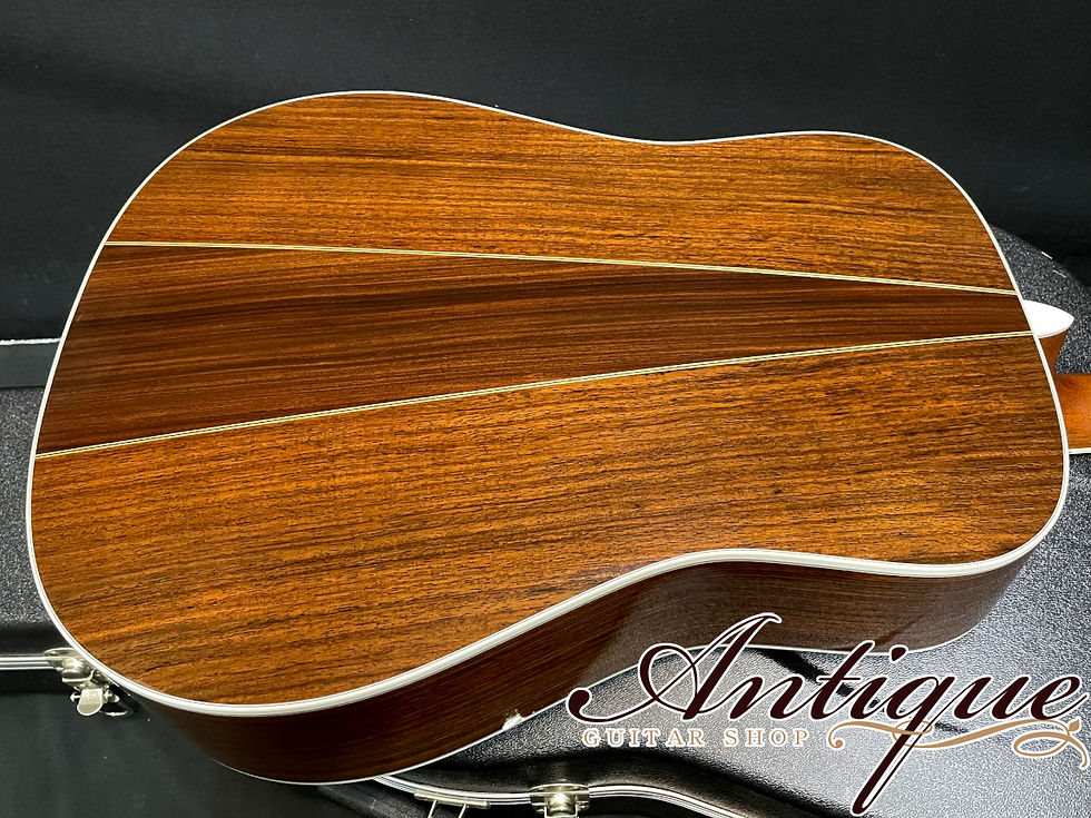 サムネイル： Martin D-35 50th Anniversary 2015 Sitka Spruce / Inditan Rosewood w/ FISHMAN