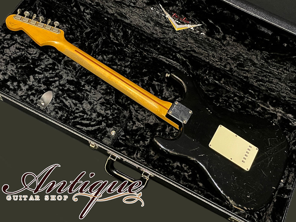 サムネイル： Fender C/SMBS 1956 Stratocaster 2013 Black Hard Relic  3.34kg by Todd Krause