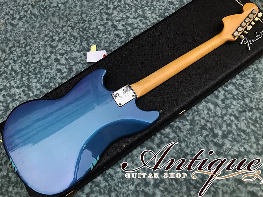 サムネイル： Fender Mustang 1973-74年製 Competition Burgundy Full-Original & Near-Mint