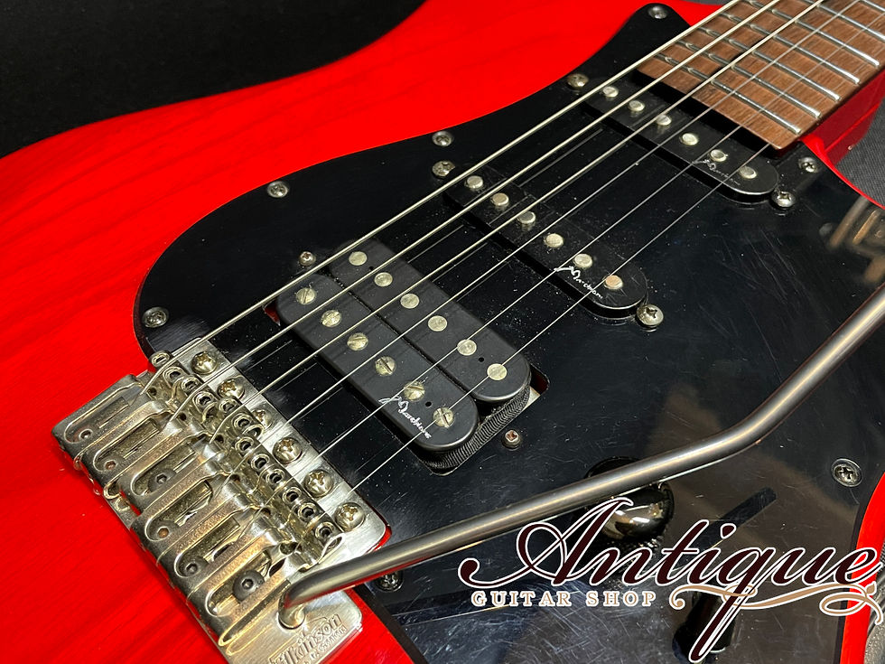 サムネイル： Marchione Vintage Tremolo SSH 2011年製 Trans Red All Matching Finish