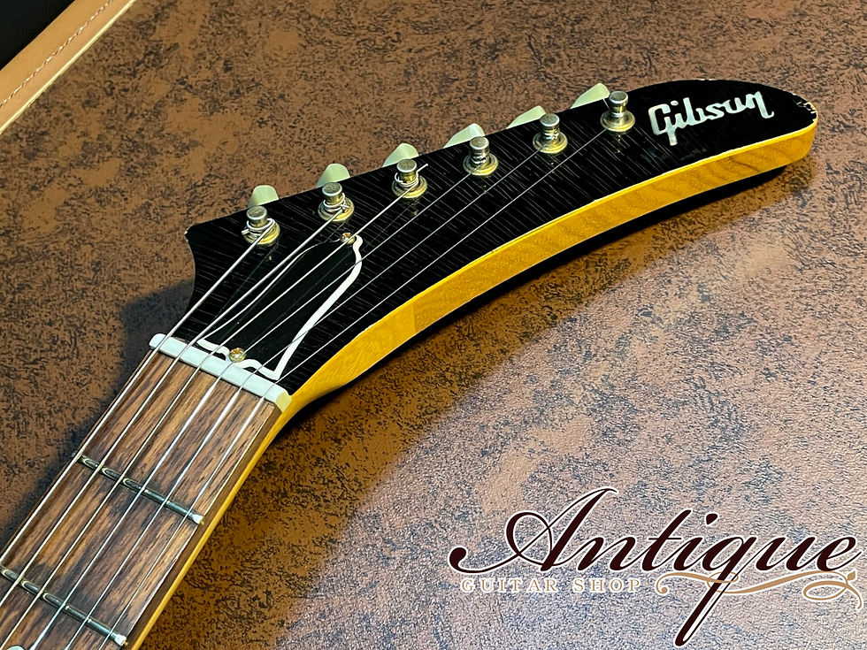 サムネイル： Gibson Custom Shop 50th Anniversary 1958 Explorer Korina 2008年製