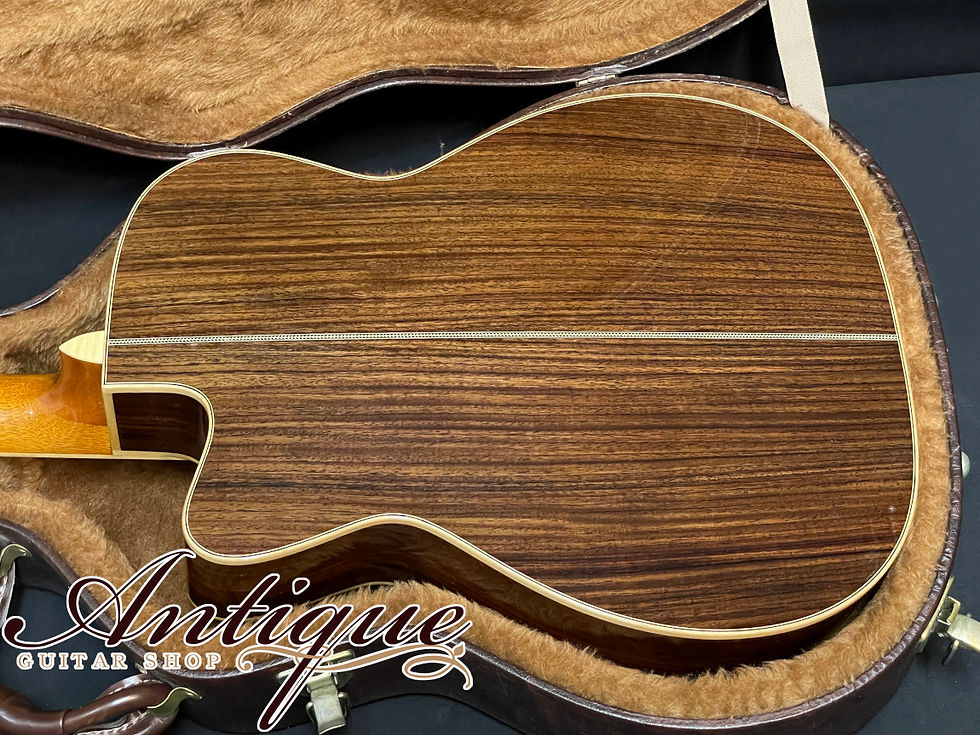 サムネイル： ASTURIAS Solo Premium 2007年製 Selected German Spruce / Indian Rosewood