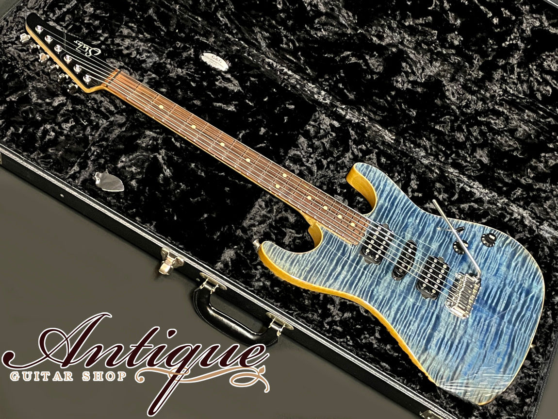 Suhr Standard Korina Chambered 2012 Trans Whale Blue w/Pau-Ferro FB 3.2kg