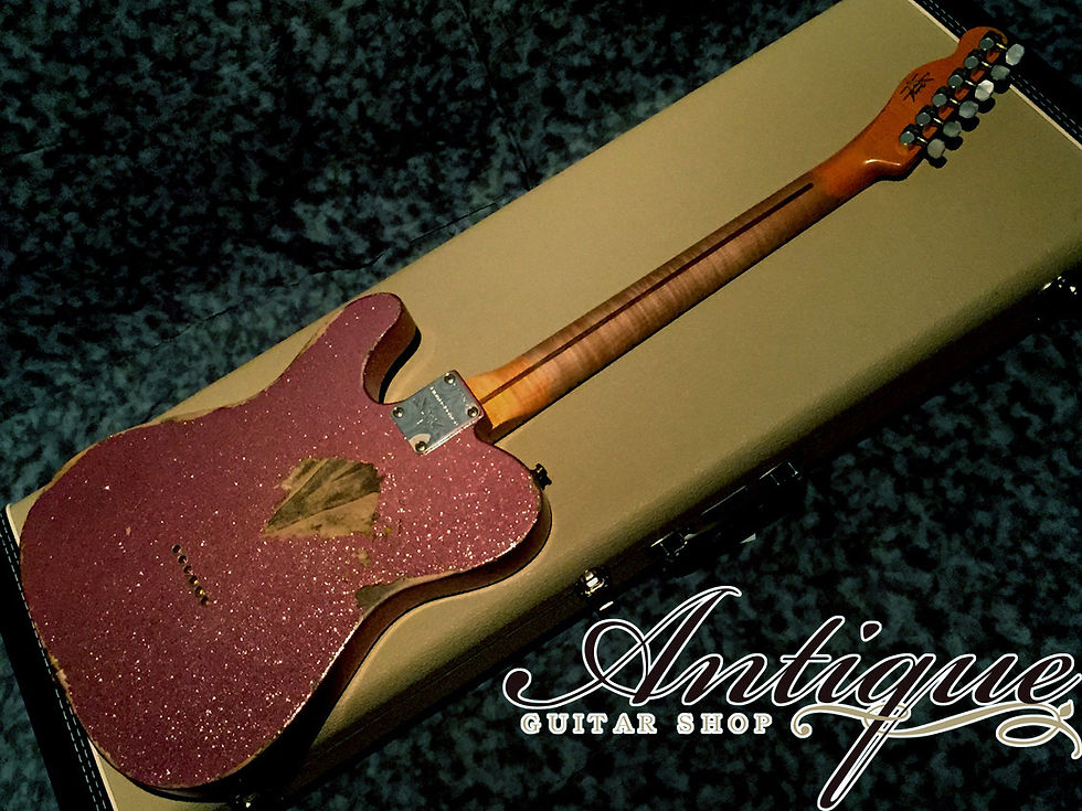 サムネイル： Fender Custom Shop TBC Ltd Heavy Relic Tele Caballo Tono Ligero Champagne Sparkl