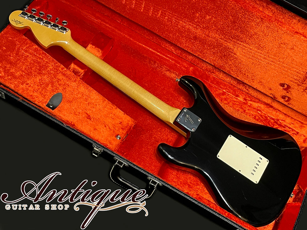 サムネイル： Fender Custom Shop TBC 1969 Stratocaster 2012年製 Black w/ Rosewood FB NOS