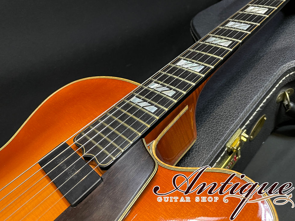 サムネイル： Buscarino The Monarch 17 Inch Archtop Custom 2000 Sunburst w/Master Grade S-Wood