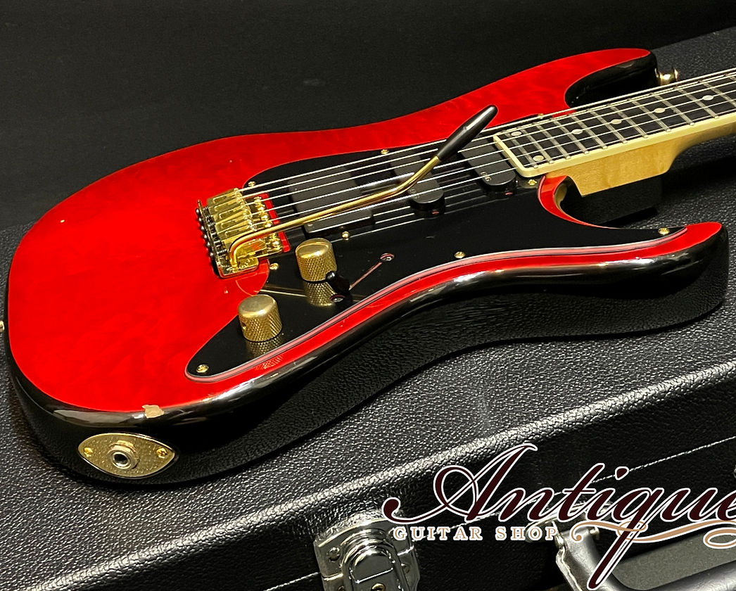 Valley Arts Custom Pro USA 1993 Trans Red M-Head Q-Maple Top