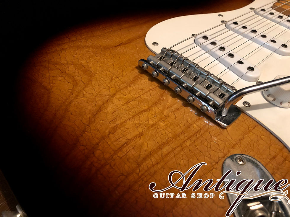 サムネイル： Fender Custom Shop MBS 50th Anniv. Limited Release 1954 Stratocaster 2004年製