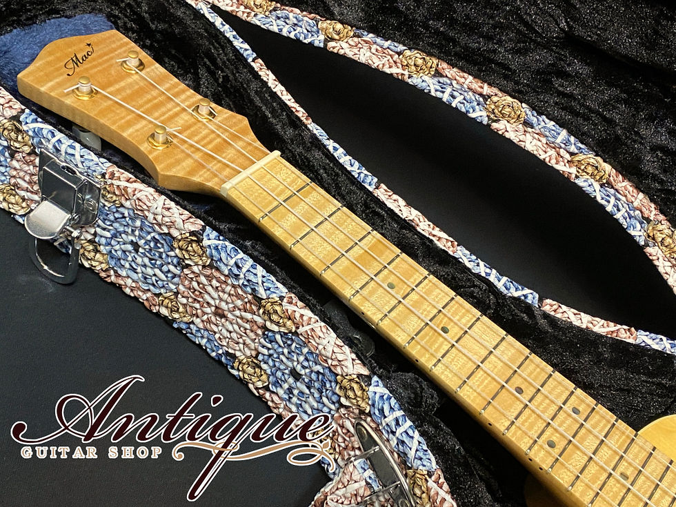 サムネイル： Mac Guitars M-Blanco Soprano Concert Scale Whitey Killer Bear-Claw & Jewel Quilt