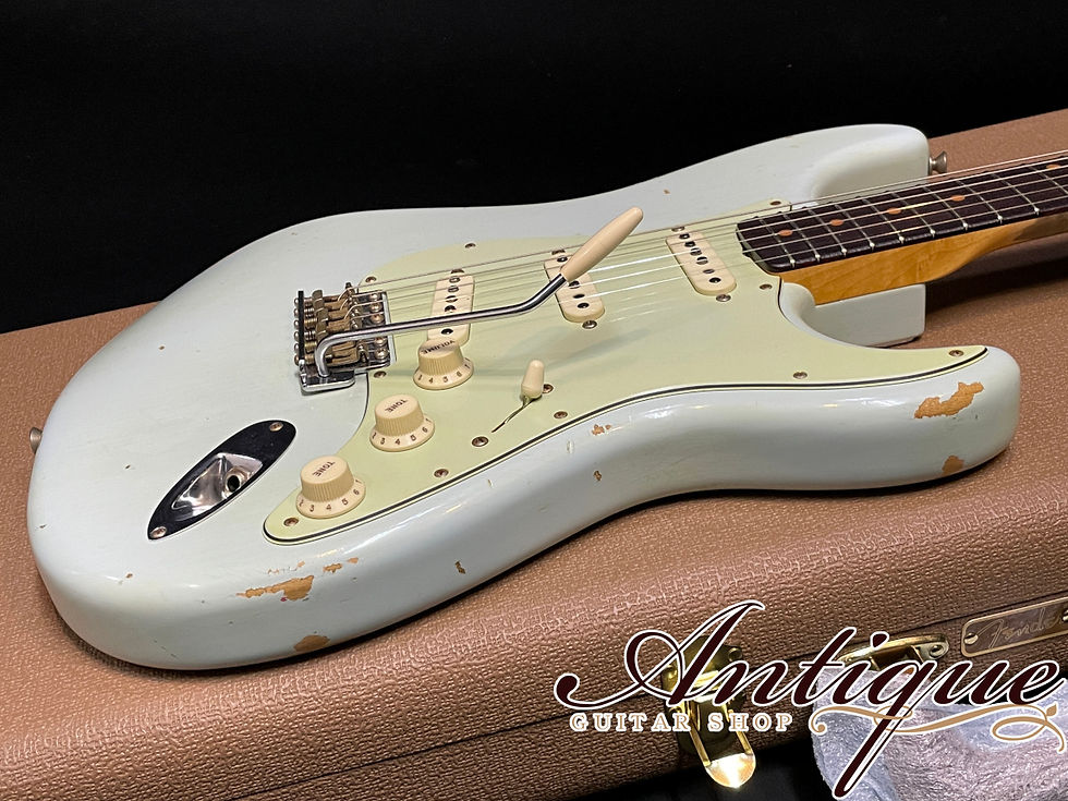 サムネイル： Fender Cutsom Shop 30th Anniv. 1960 Stratocaster 2017 Aged Sonic Blue H-Relic