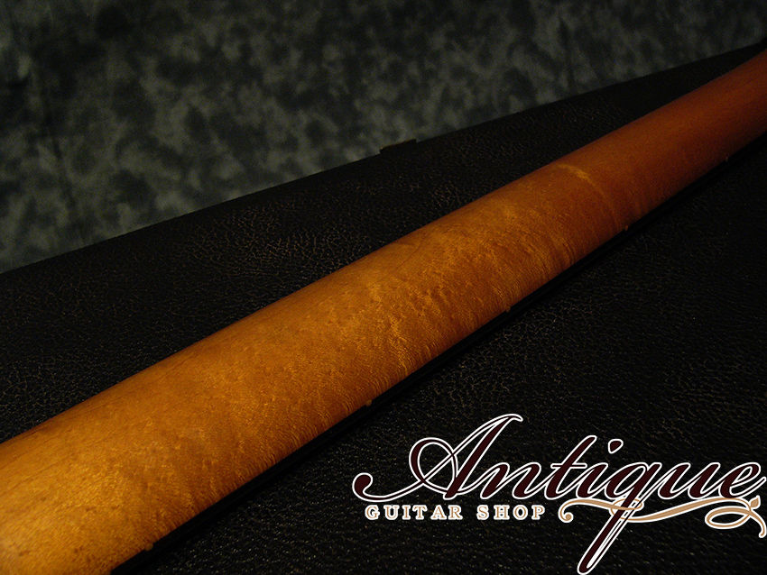 サムネイル： Fender American Vintage ’62 Precision Bass ‘00年製 3Tone Sunburst 4.1kg